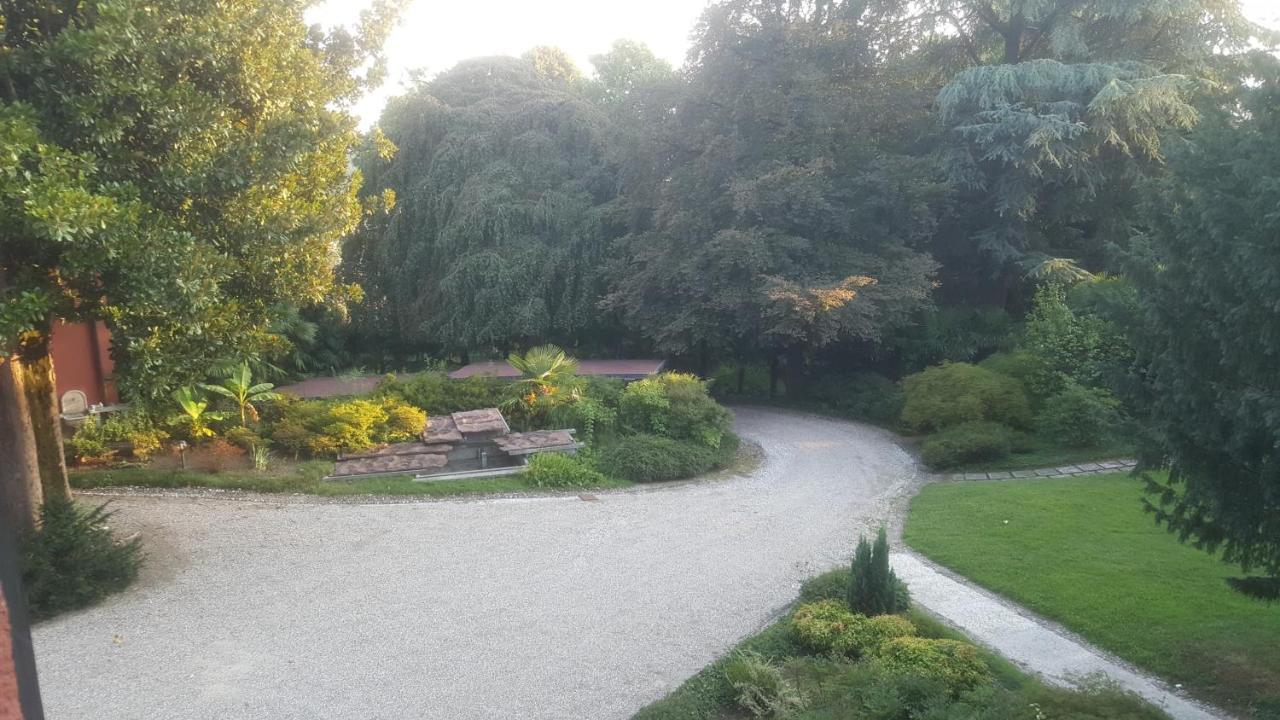 Villa Magnolia Lago Maggiore Besozzo Zewnętrze zdjęcie